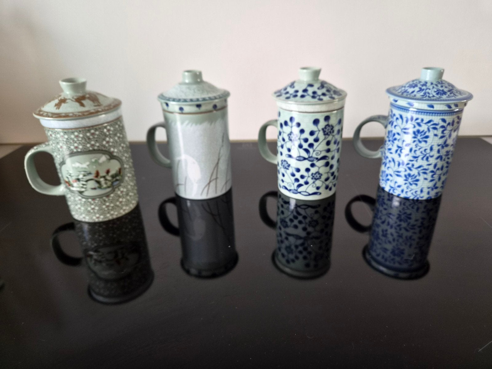 Set van 4 theemokken 250 ml met keramische filter en deksel, Antiek en Kunst, Antiek | Servies compleet, Ophalen