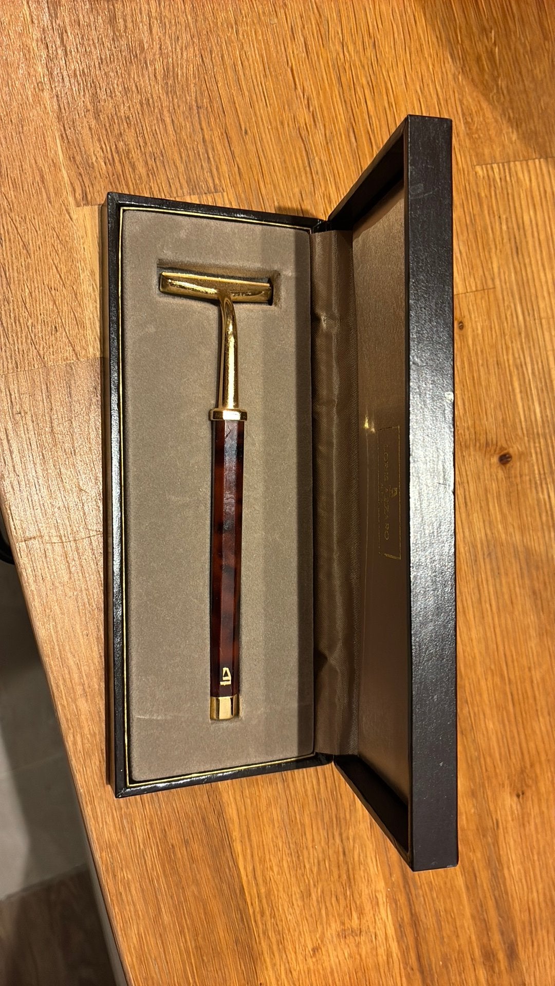 Loris Azzaro scheermes, Verzamelen, Parfumverzamelingen, Ophalen of Verzenden, Gebruikt, Accessoires