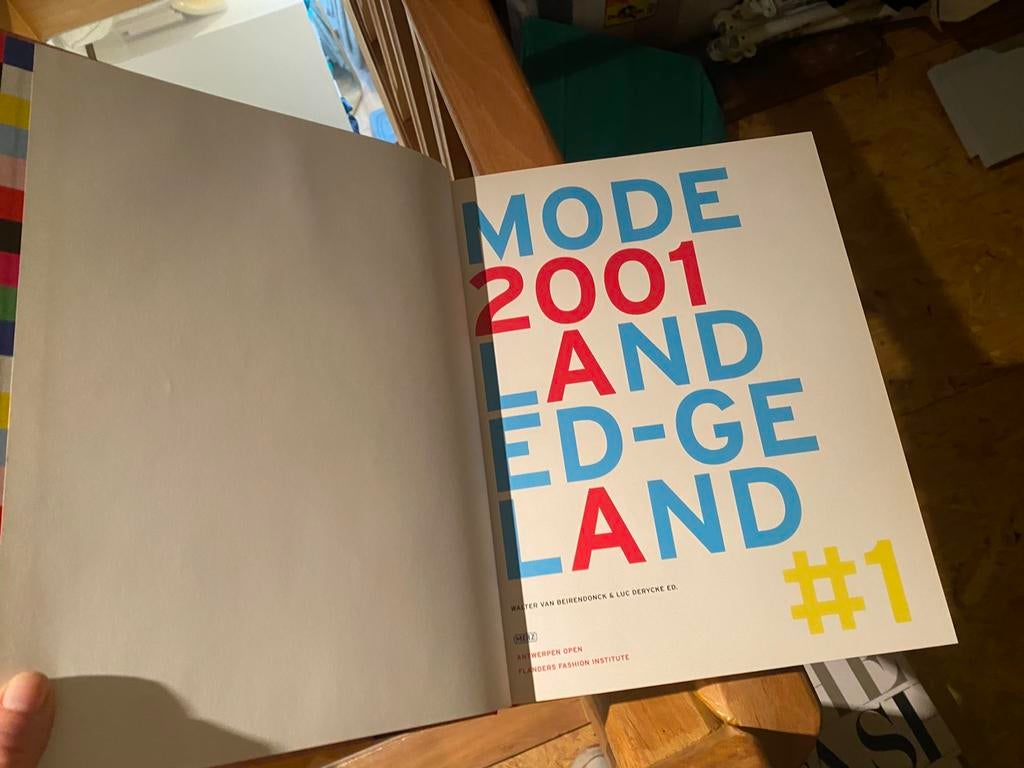 Van Beirendonk Walter 2001, Boeken, Ophalen of Verzenden, Zo goed als nieuw