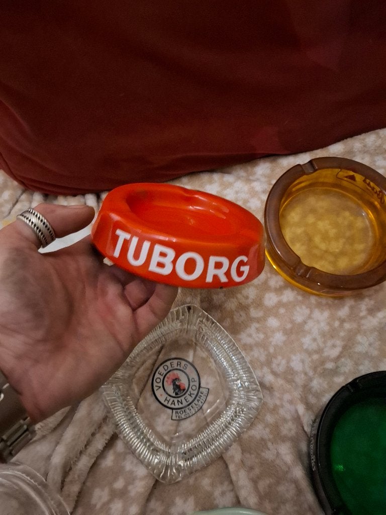 Asbak emaille tuborg, Ophalen of Verzenden, Gebruikt, Gebruiksvoorwerp