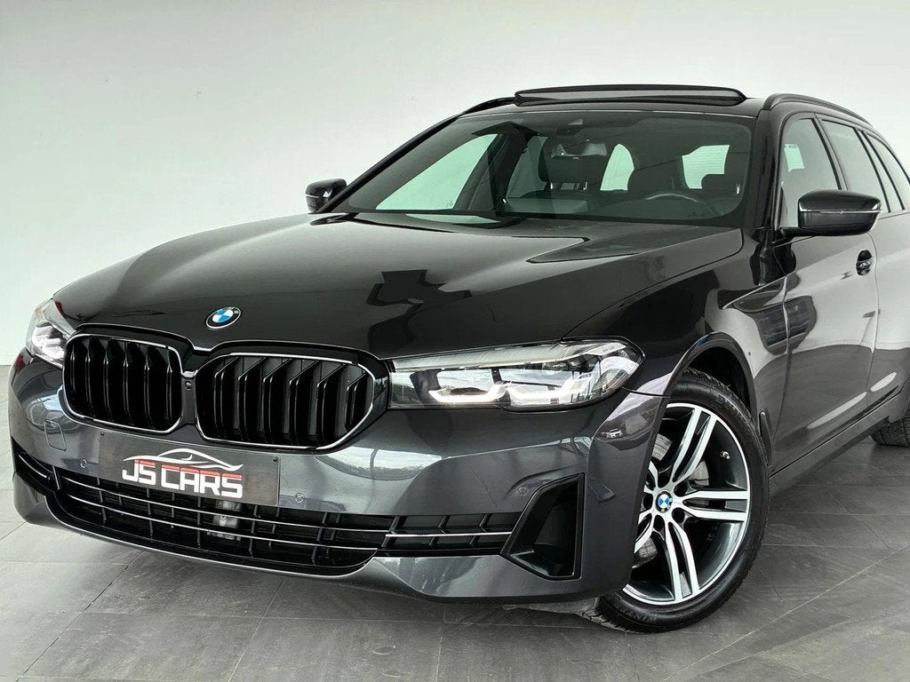 BMW 5 Serie 520 iA Touring SPORT-1ERPRO-COCKPIT-T.O-GPS-CAME, Automaat, 1998 cc, Gebruikt, 4 cilinders