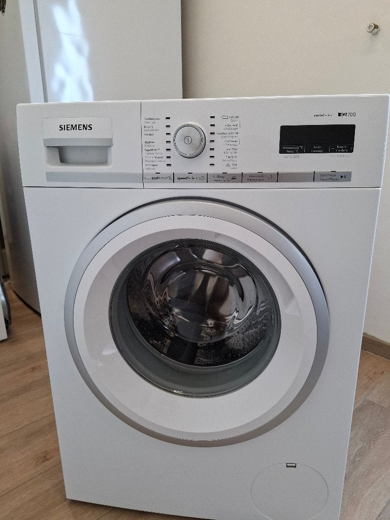 Siemens iQ700 wasmachine - voor klusser/onderdelen, Electroménager, Lave-linge, 1200 à 1600 tours, Chargeur frontal, Enlèvement