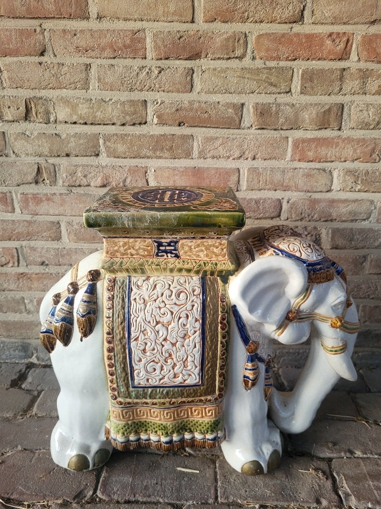 Keramiek olifant plantentafeltje, Ophalen of Verzenden