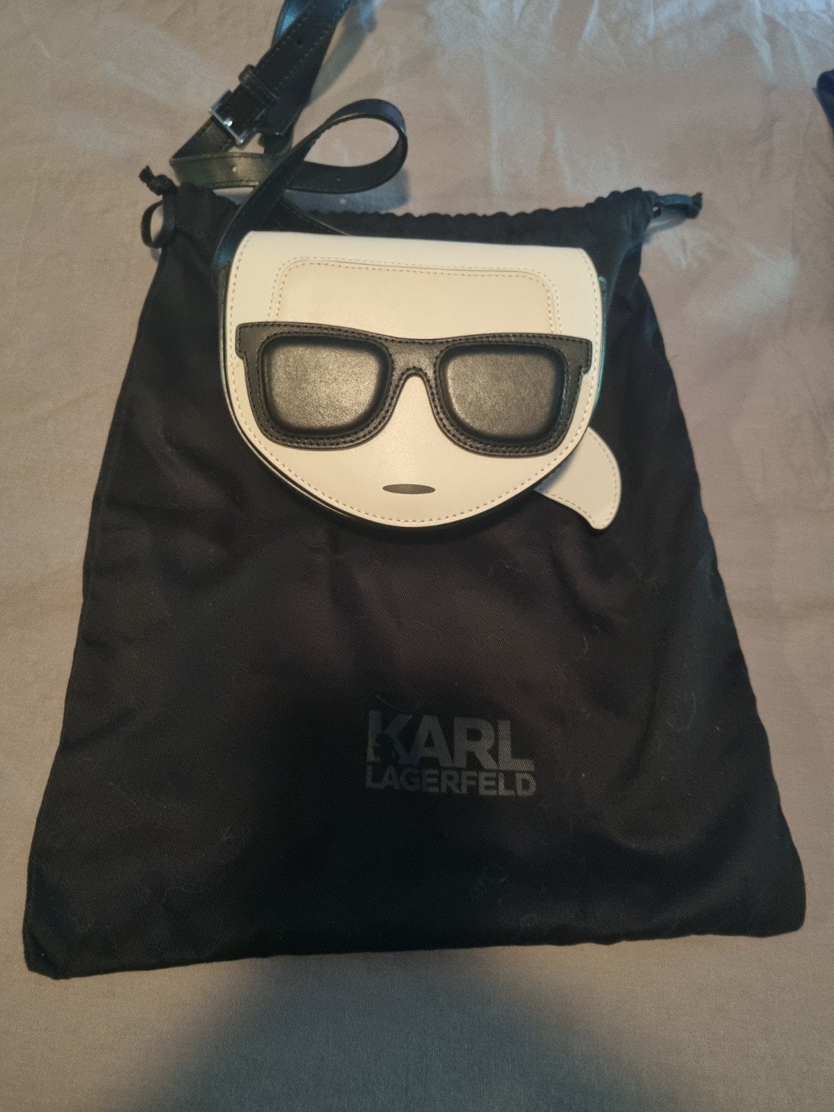 kleine handtas, Handtassen en Accessoires, Tassen | Damestassen, Ophalen of Verzenden, Handtas