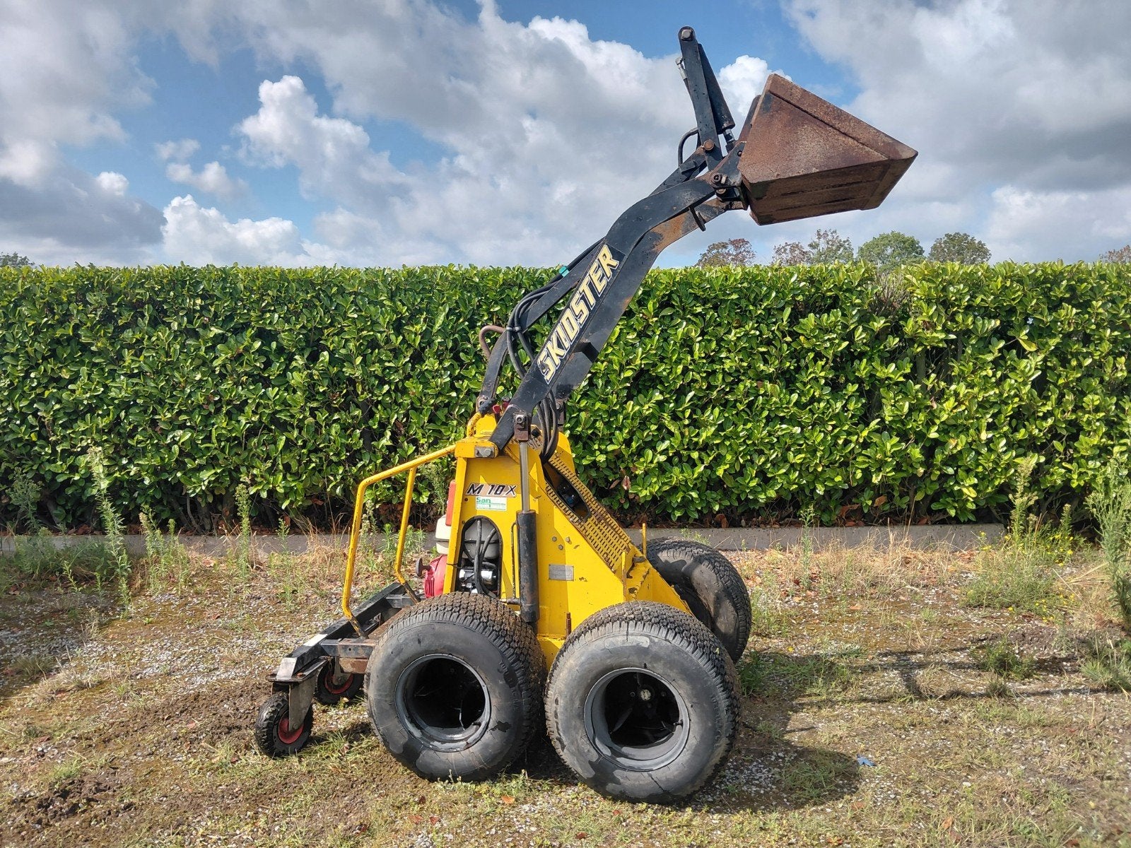 Skidster M10X / Sherpa 100 / Giant / Loader Mini shovel, Ophalen