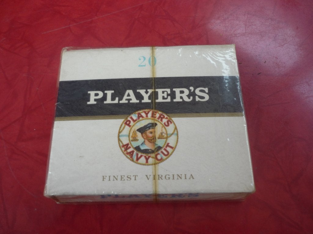 20 Players Navy Out / années 40-50, Collections, Envoi