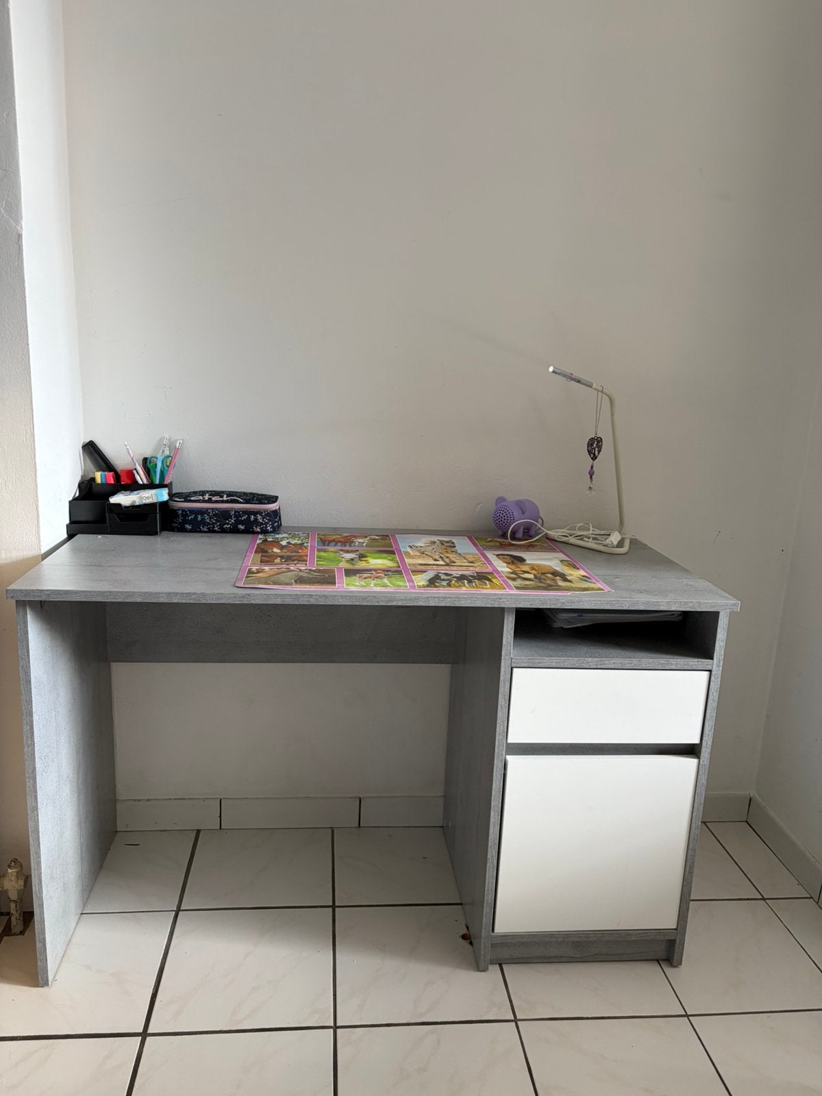 Bureau, Huis en Inrichting, Ophalen, Zo goed als nieuw