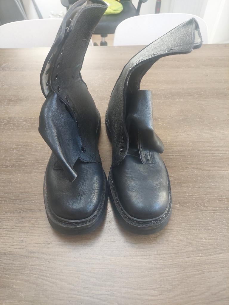 Combats leger bottines ABL 1971 41, Ophalen