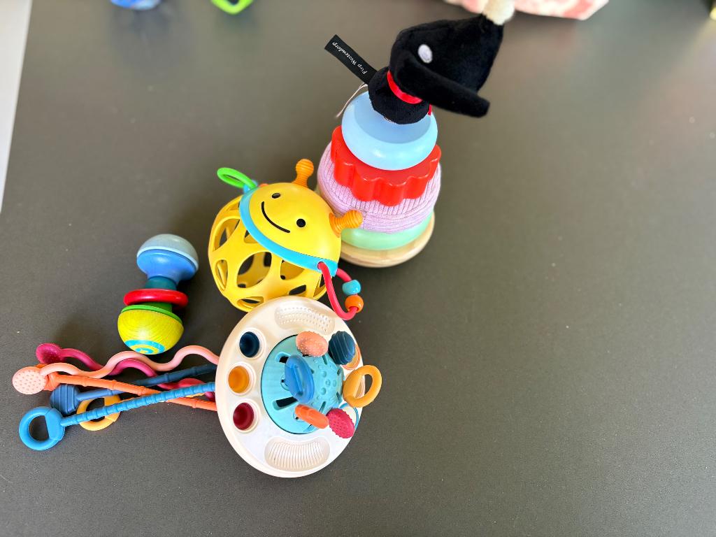 Babyspeelgoed: Oball, ufo, stapeltoren, Kinderen en Baby's, Ophalen, Gebruikt, Overige typen
