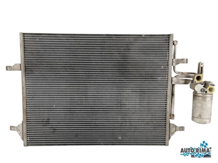 Airco Condensor van een Volvo V60, Gebruikt, -, -, Ophalen of Verzenden