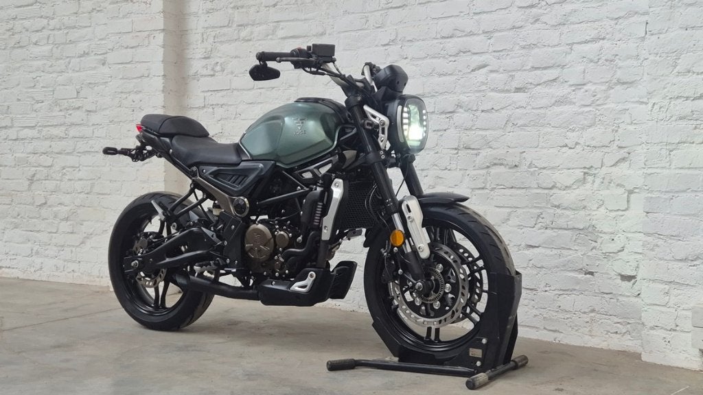 Voge 300AC @motomobilia 1 jaar garantie, Motoren, ABS, Bedrijf, Minimaal motorrijbewijs A2, Voge