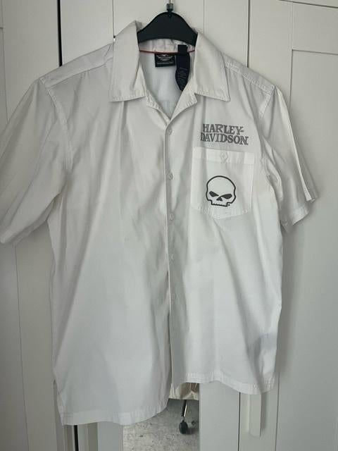 Chemise Harley-Davidson blanche taille L, Motos, Vêtements | Vêtements de moto, Seconde main, Enlèvement ou Envoi, Autres types