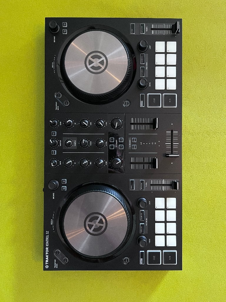 Native Instruments Tractor Control S2 MK3, Enlèvement, Comme neuf, DJ-Set, Autres marques