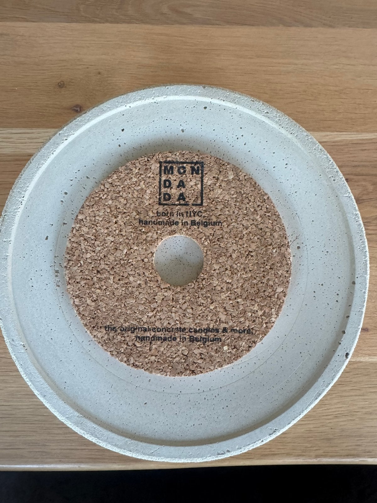 Magnifique pot à bougie Mon Dada Urban en béton écru/blanc, Neuf, Autres marques, 13 cm, Enlèvement