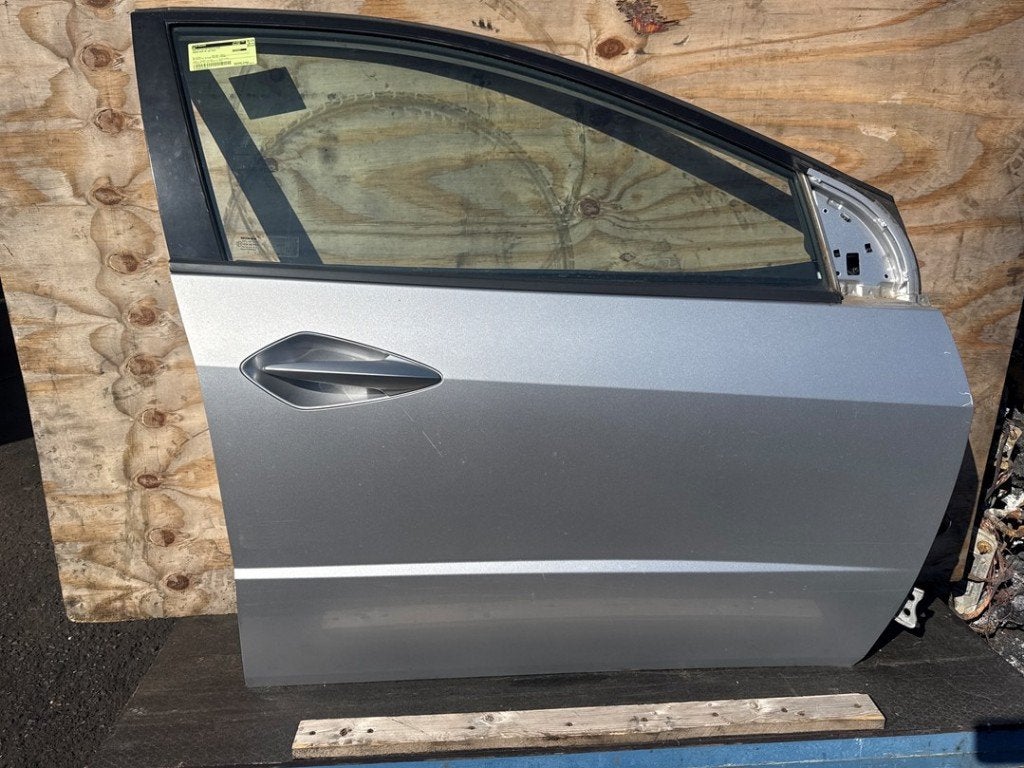 PORTE AVANT DROITE Honda Civic (FK / FN) (|67010SMGE00ZZ|), Hanauer Landstraße  222-224
60314  Frankfurt am Main, DE, Honda, Utilisé