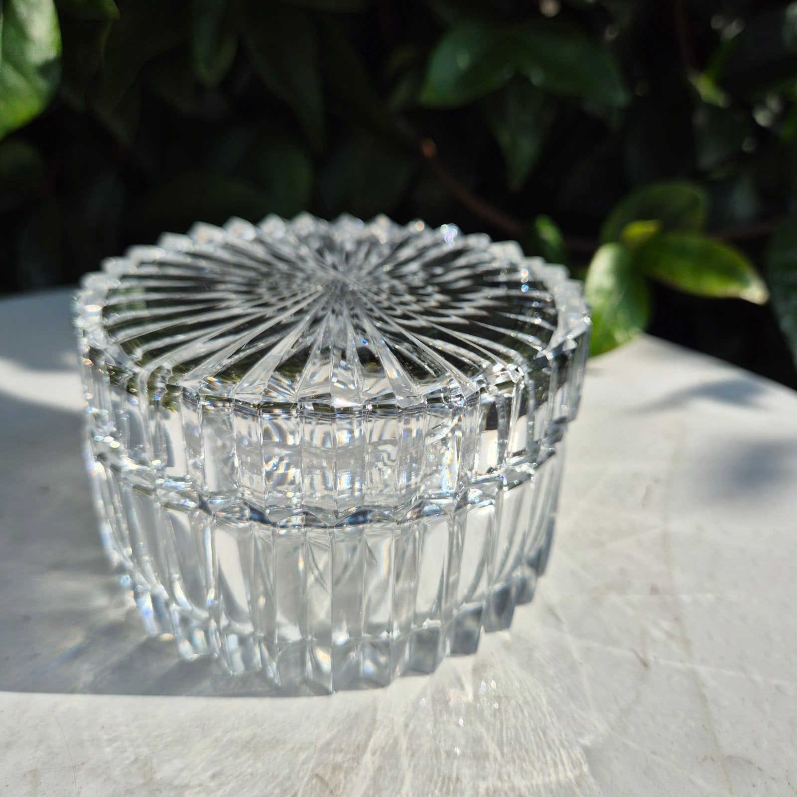 Boîte à bonbons avec couvercle en verre/cristal ?, Enlèvement ou Envoi