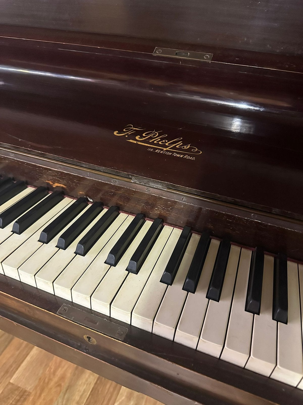 F. Phelps buffetpiano, Muziek en Instrumenten, Ophalen, Gebruikt, Bruin, Piano
