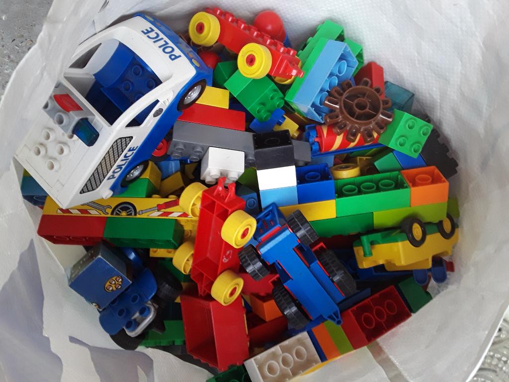 Lot de duplos avec train et véhicule, Enlèvement, Utilisé, Briques en vrac, Duplo