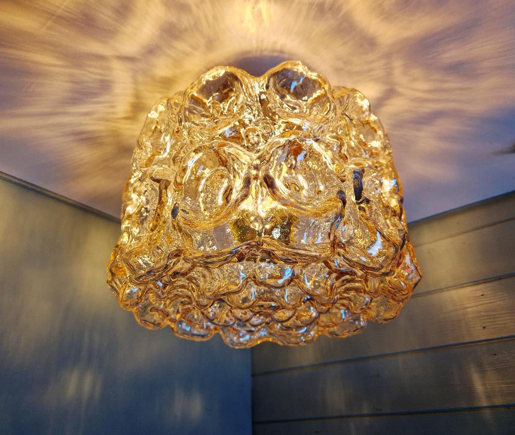 Amberkleurige glazen plafondlamp met textuur, Helena Tynell, Antiek en Kunst, Ophalen of Verzenden