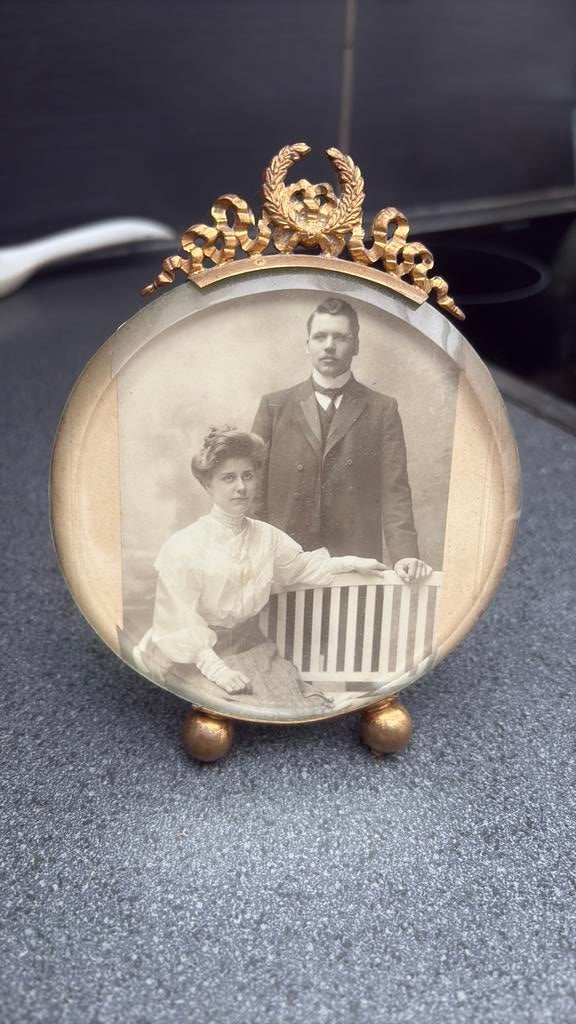 Ancien cadre, Enlèvement ou Envoi