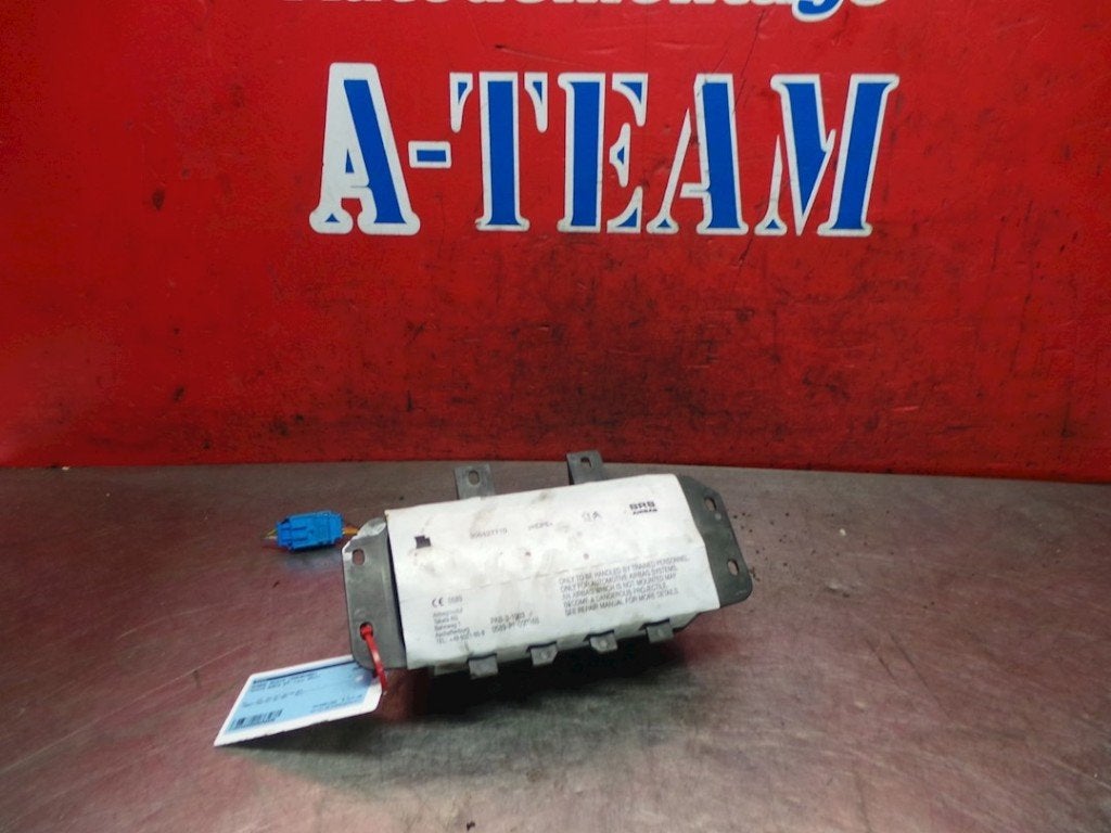 AIRBAG PASSAGIER Toyota Auris (E15) (|0589P1|), Gebruikt, Toyota