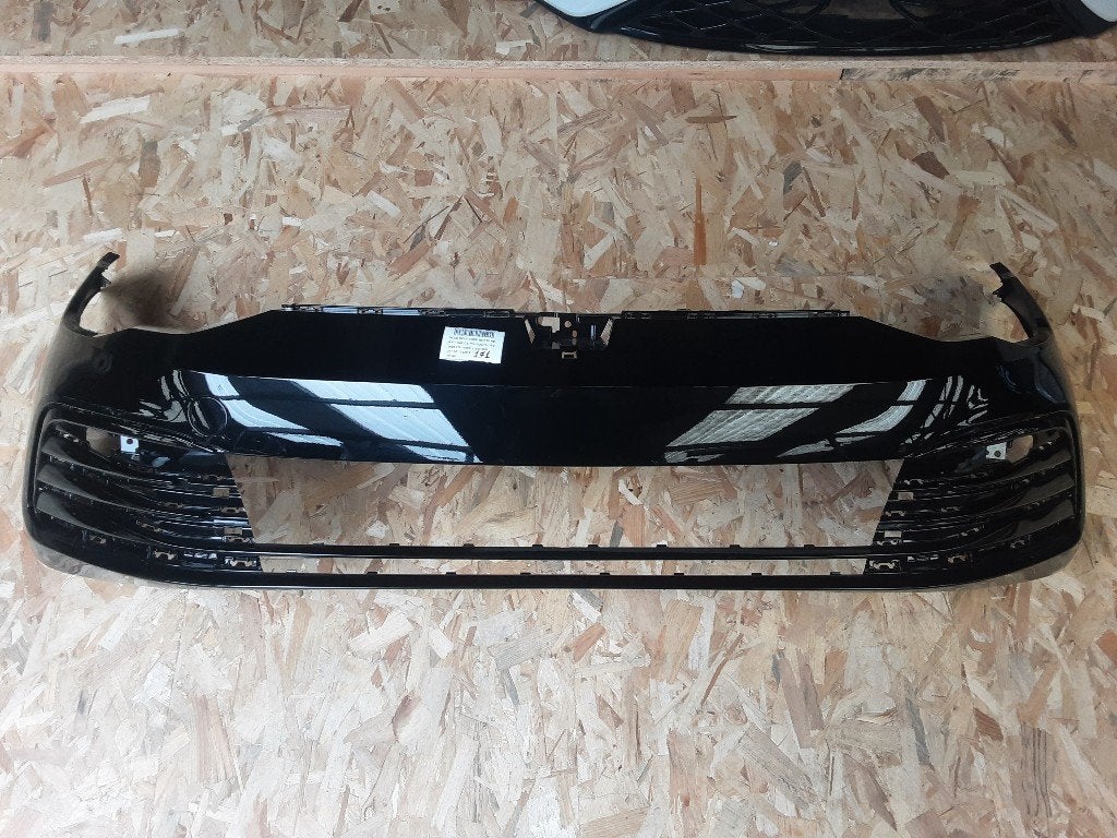 BUMPER VOOR Volkswagen Golf VIII (CD1) (5H0807221H), Gebruikt, Mevr. I. Hauben, Bumper, Rue de l'Espoir 34 34
4030  GRIVEGNÉE, BE