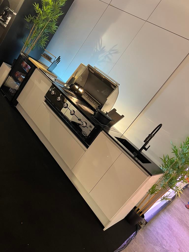 Op maat buitenkeuken + BBQ & friteuse | EILAND, Ophalen, Nieuw, Graniet of Steen, Met kookeiland