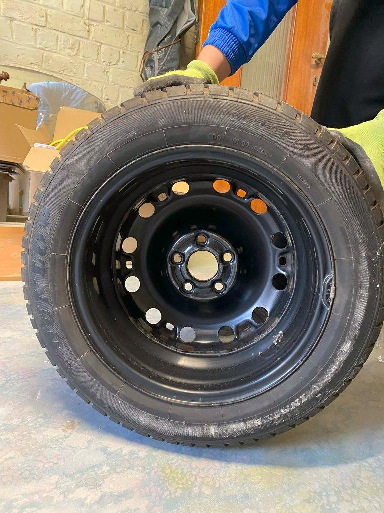 Jantes + pneus hiver Dunlop 185/60/15 (NEUFS), Neuf, 15 pouces, Pneus hiver, 185 mm
