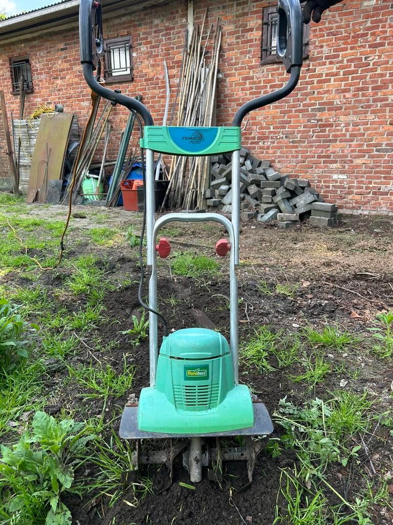 Tuinfrees, Ophalen, Gebruikt, Elektrisch, Tuinfrees