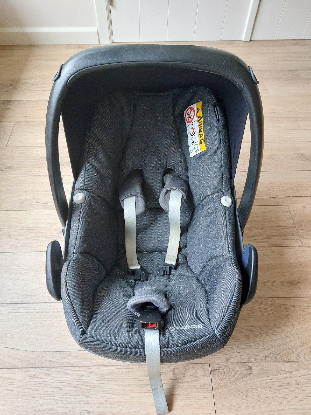 Maxi cosi Pebble Plus, Enlèvement