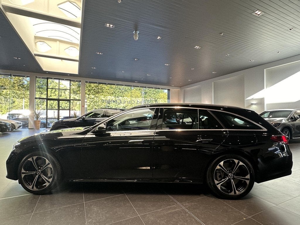 Mercedes-Benz E-Klasse 300 DE Break Luxury Line | Trekhaak |, Autos, Achat, Entreprise, Hybride Électrique/Diesel, 5 portes