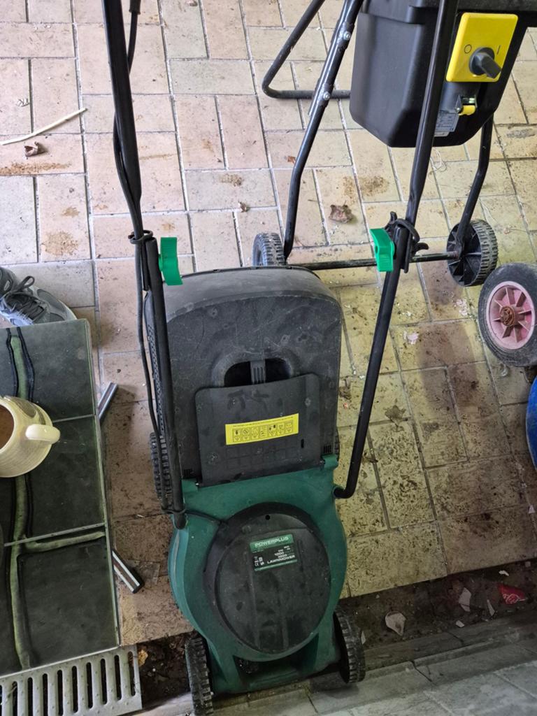 Elektrische grasmaaier Powerplus 1000W – lawnmower, Ophalen, Elektrische grasmaaier
