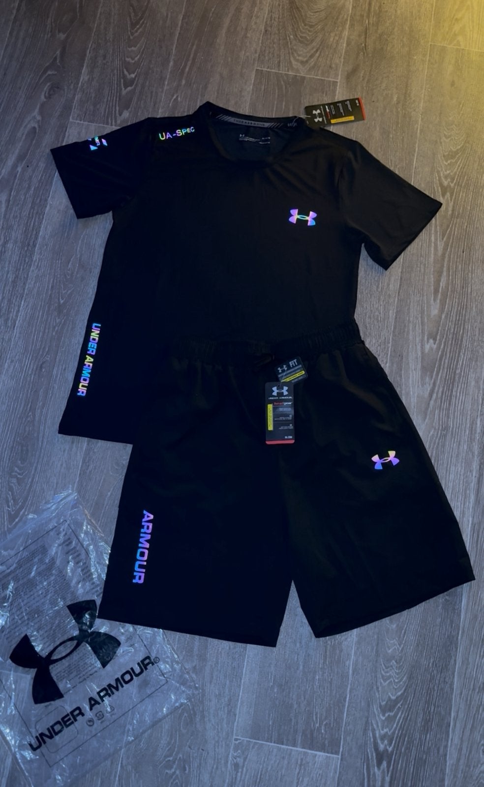 Ensemble Under Armour Running Short + T-Shirt Noir, Enlèvement ou Envoi, Comme neuf