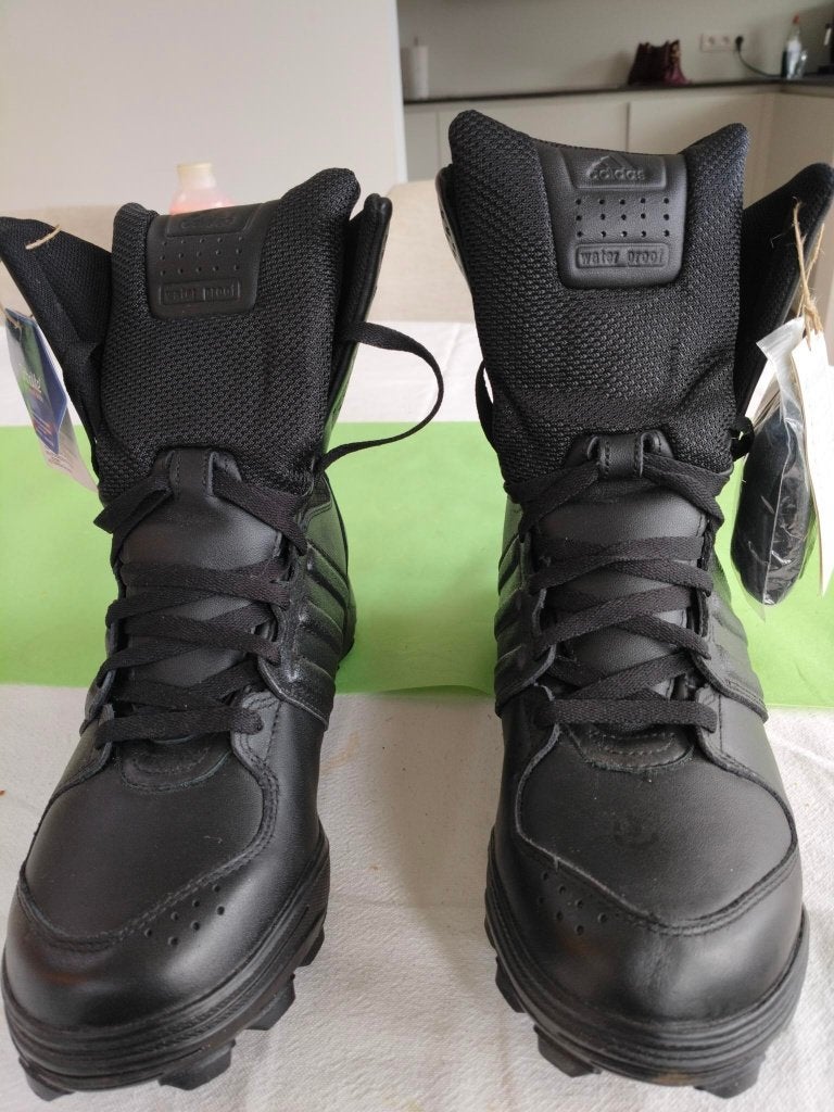 Bergschoenen- stapschoenen Adidas GSG-9.2 45 1/3, Sport en Fitness, Bergsport en Wandelen, Nieuw, Schoenen, Ophalen