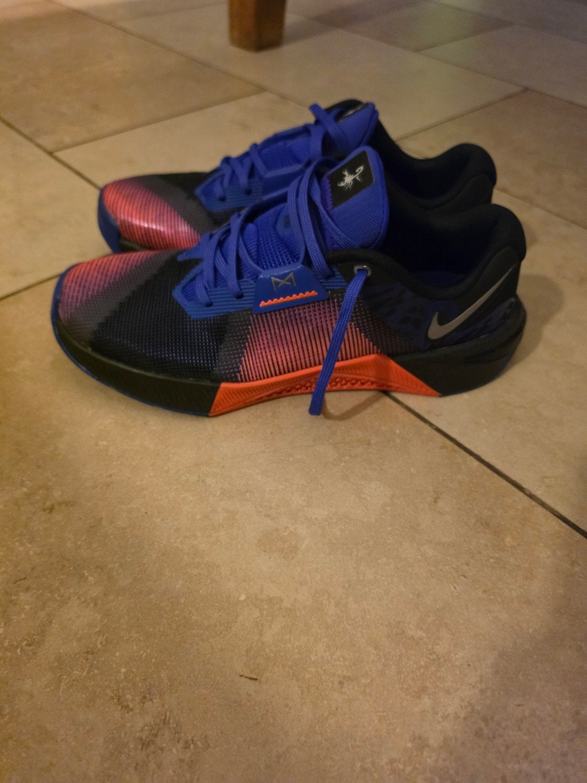 Nike metcon 10 pointure 43, Sport en Fitness, Ophalen, Nieuw, Nike