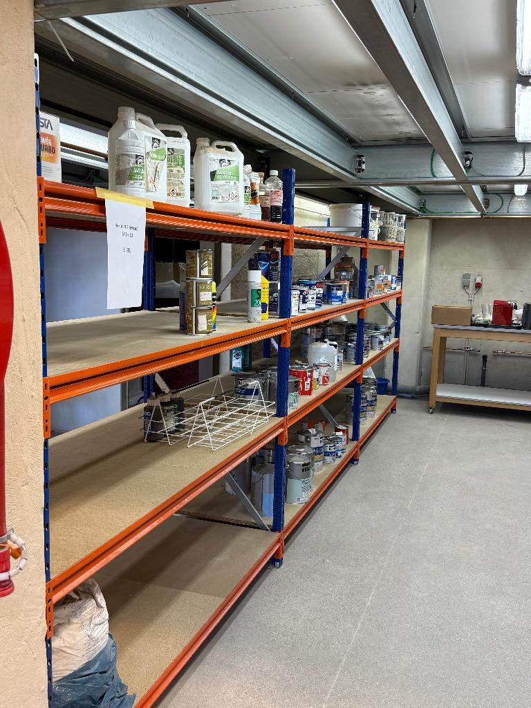 Palletstellingen / magazijnrekken / grootvakstellingen, Ophalen