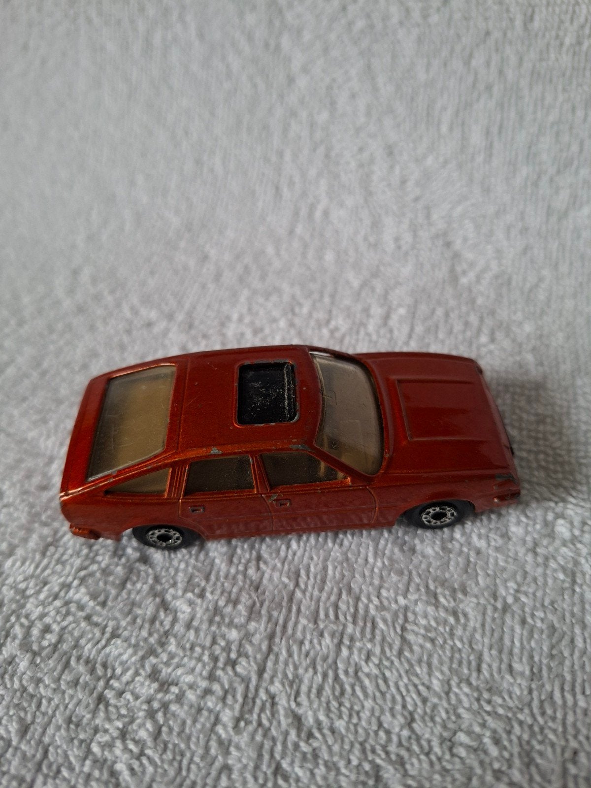 matchbox no 8 rover 1980, Enlèvement, Matchbox
