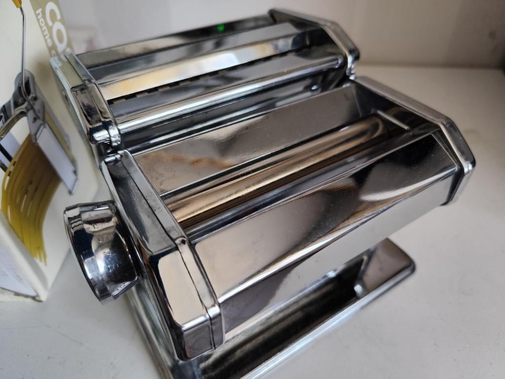 Pasta machine, Ophalen