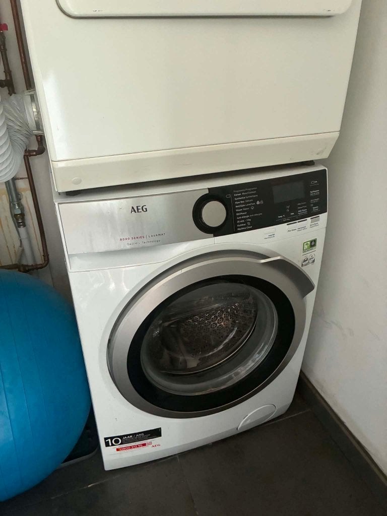 wasmachine AEG, Ophalen, 1200 tot 1600 toeren, Gebruikt, 8 tot 10 kg