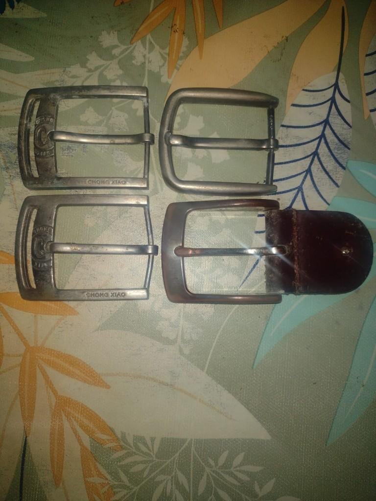 Lot de 4 boucles de ceinture métal (style vintage), Ophalen of Verzenden, Gedragen, Riem of Ceintuur