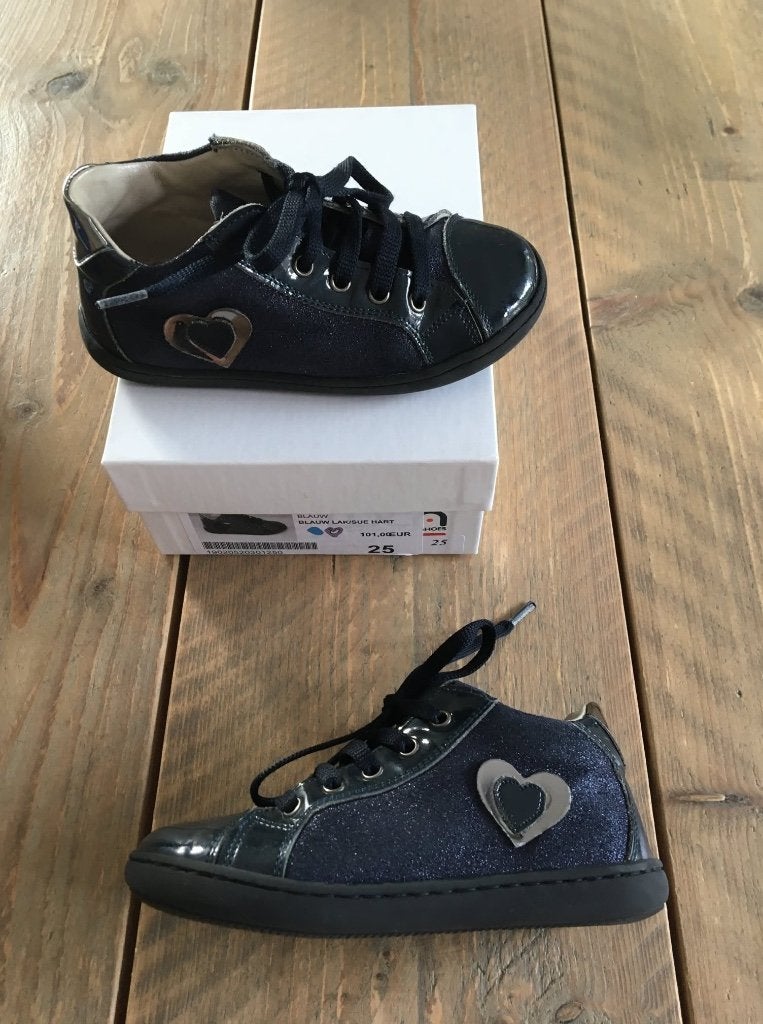 LUCA degelijke blauwe veterschoen met hartje maat 25, Meisje, Schoenen, Ophalen of Verzenden, Zecchino d'oro