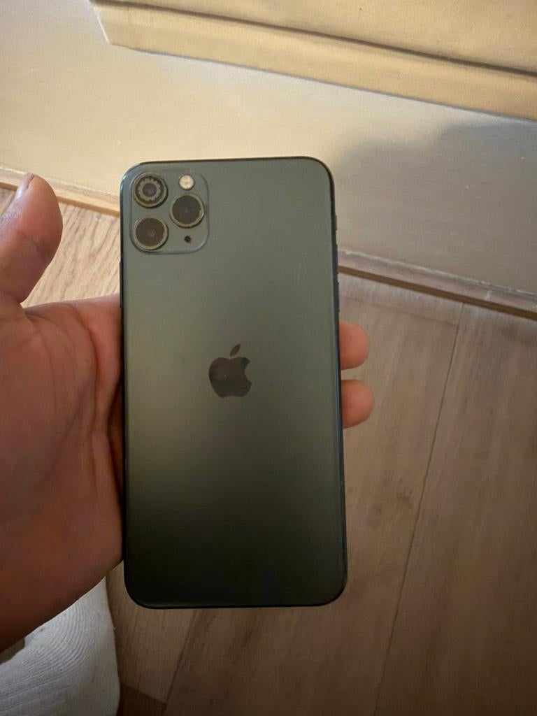 Iphone 11 pro max, Telecommunicatie, Mobiele telefoons | Apple iPhone, Ophalen, Zo goed als nieuw, IPhone 11