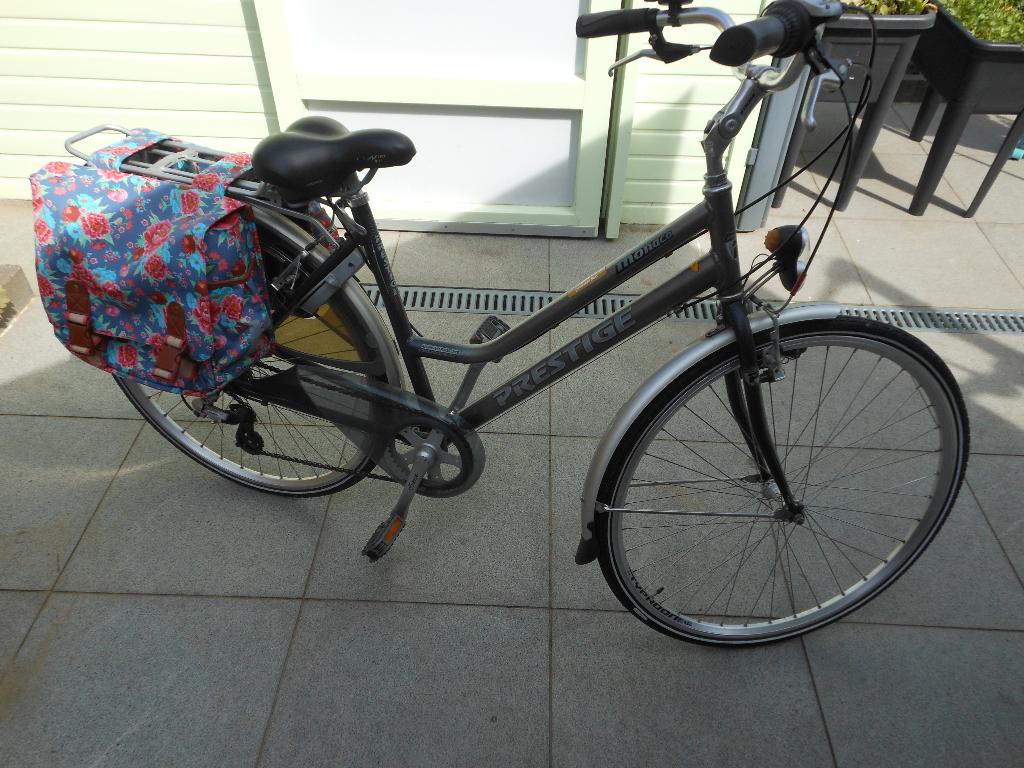 Damesfiets Prestige ALU 7 vit, Fietsen en Brommers, 47 tot 50 cm, Versnellingen, Zo goed als nieuw, Ophalen