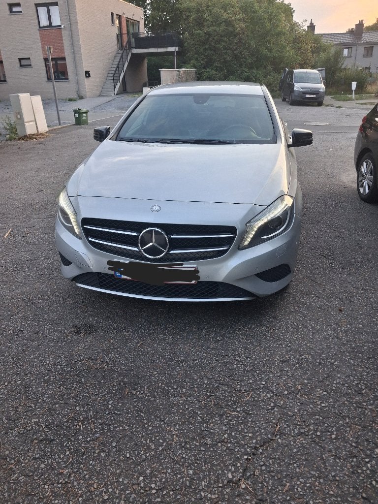 Mercedes-Benz Classe A, Auto's, Regensensor, Euro 6, Leder en Stof, 5 deurs