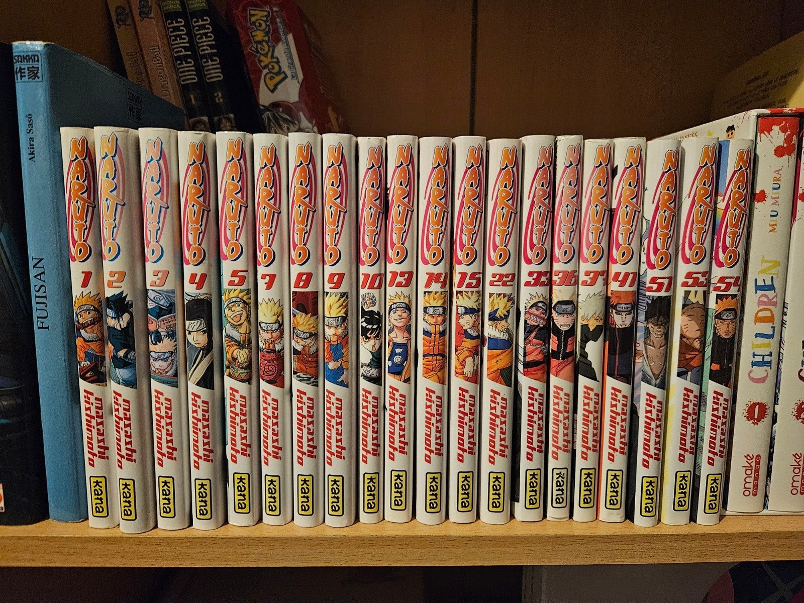 Lot de 20 mangas Naruto, Enlèvement