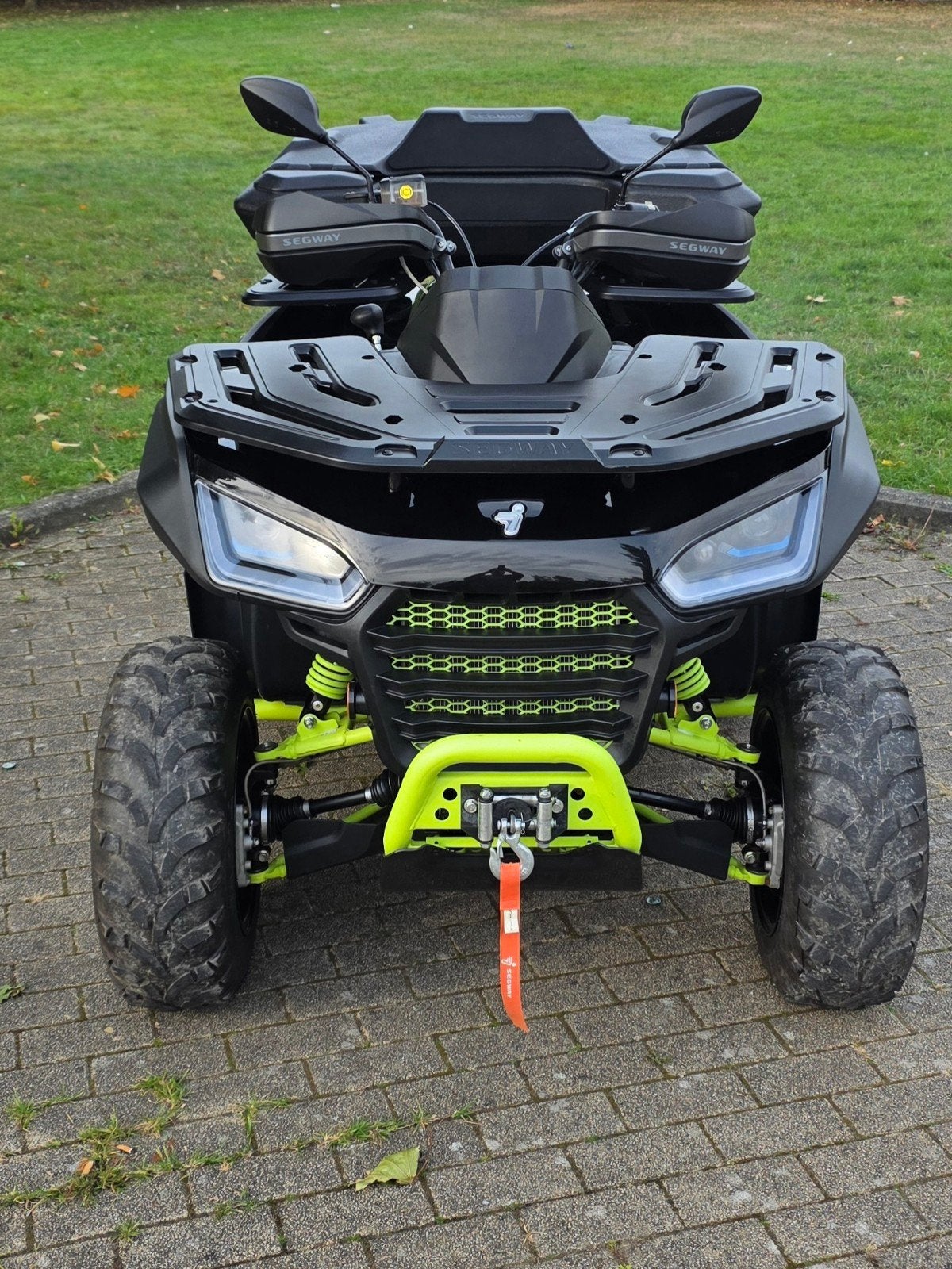 quad segway SNARLER AT6, Motos