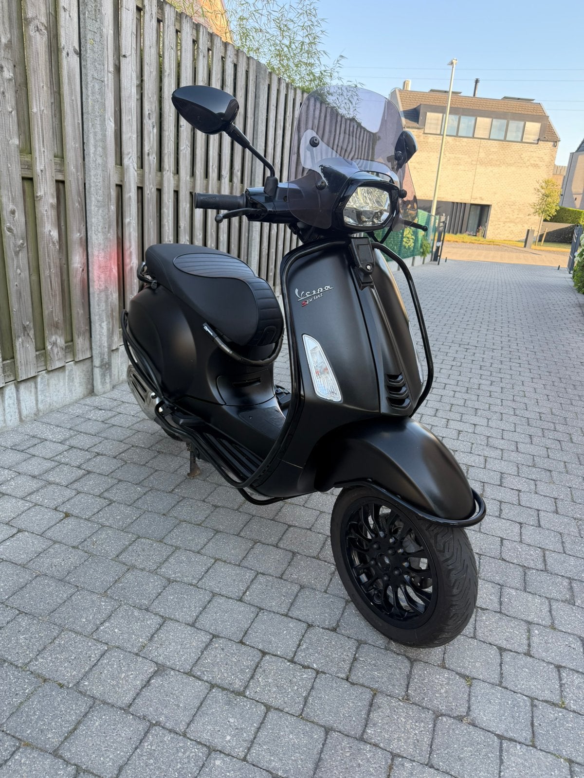 Vespa sprint B klasse, Fietsen en Brommers, Scooters | Vespa, Ophalen, Zo goed als nieuw