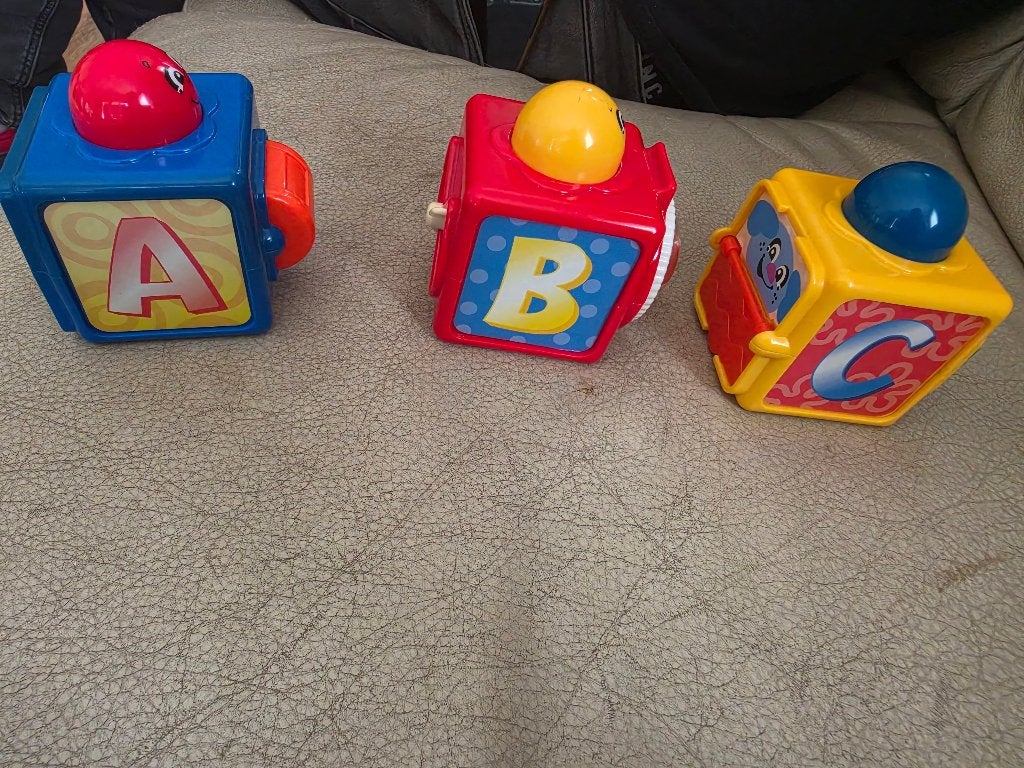 a,b,c blokken speelgoed, Kinderen en Baby's, Speelgoed | Overig, Ophalen, Gebruikt, Jongen of Meisje