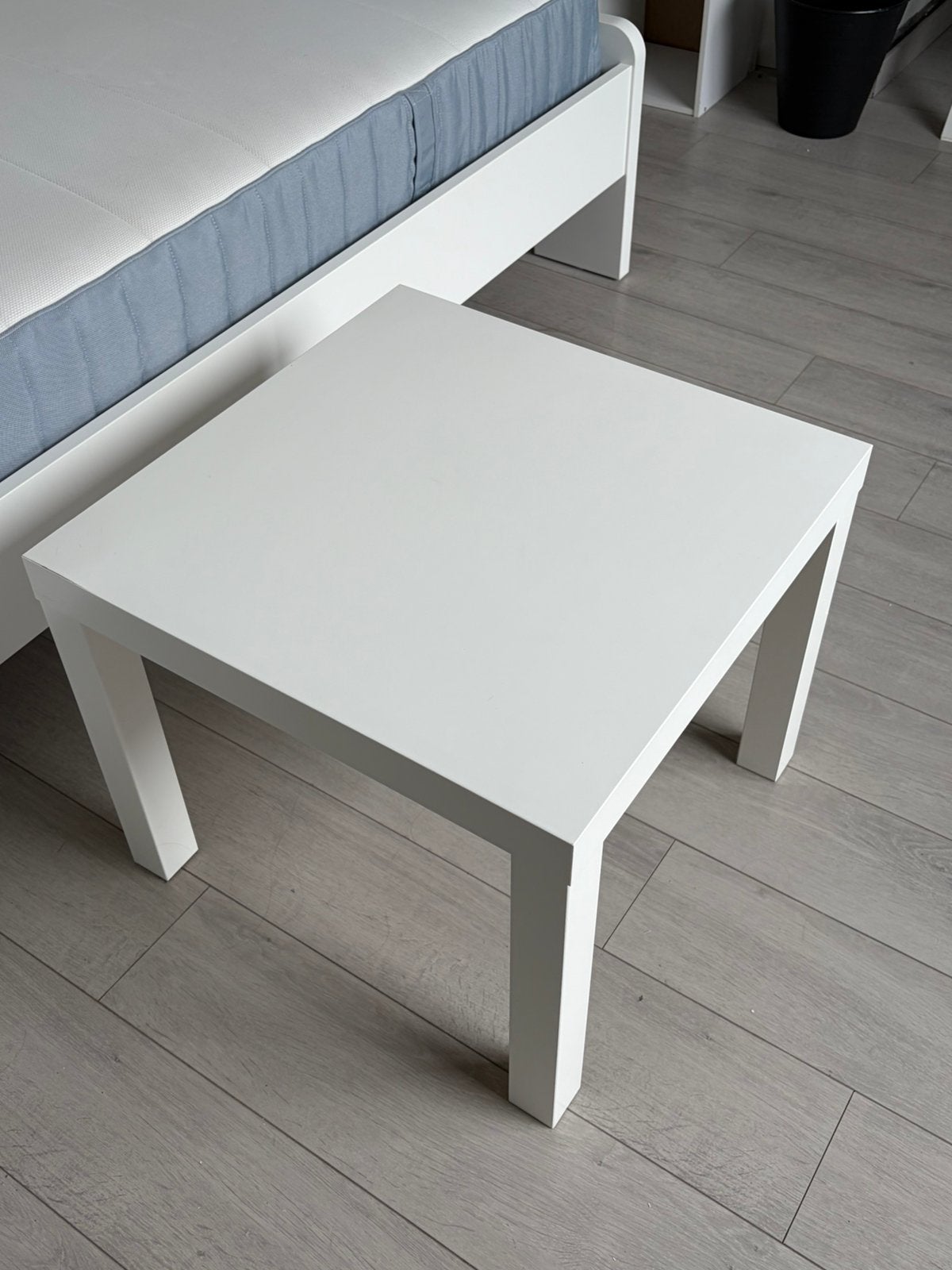 Petite table, Enlèvement, Comme neuf