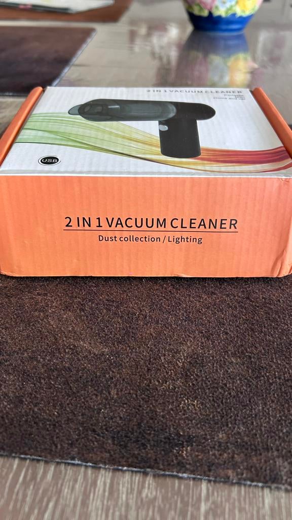 mini-aspirateur 2 en 1 rechargeable avec éclairage,, Electroménager, Enlèvement, Neuf